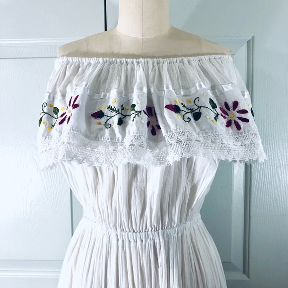 Mexican Off Shoulder Dress Floral Embroidered Lace Gauzy Cotton Size L - Picture 11 of 15